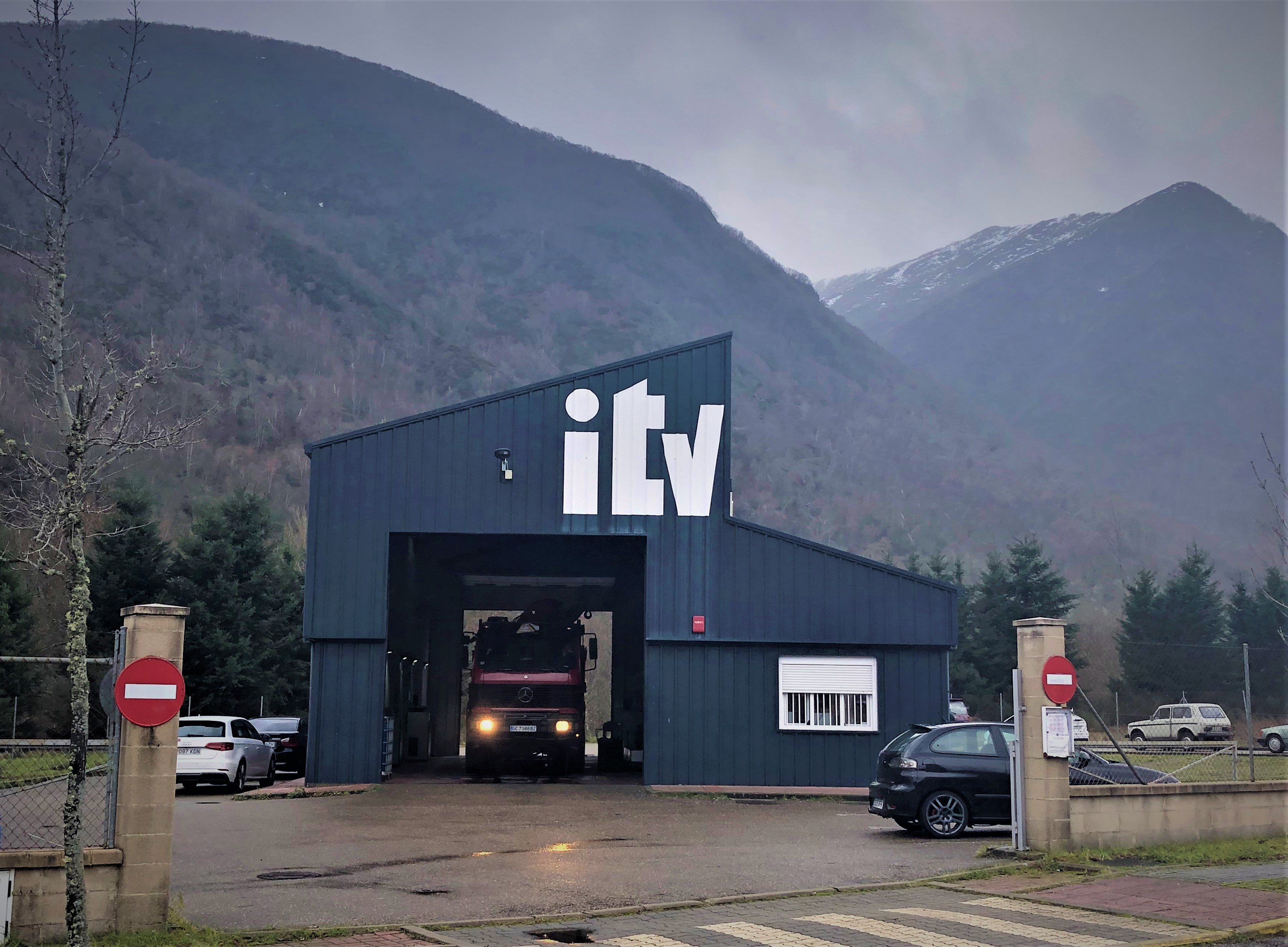 Las estaciones ITV de Villablino, PeÃ±aranda y Vitigudino tendrÃ¡n apertura diaria hasta finales de aÃ±o